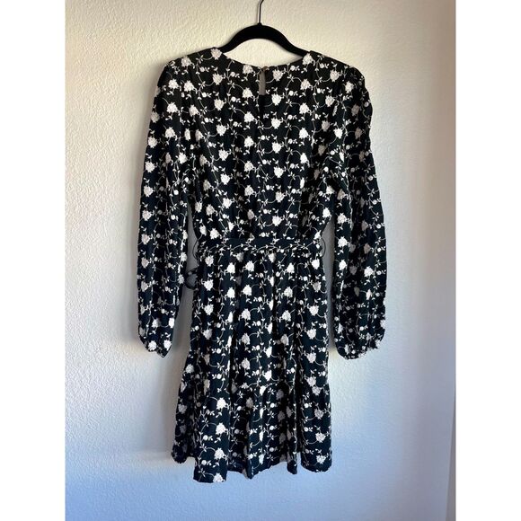 Draper James Women's Embroidered Long Sleeve Short Dress in Black & White Size M - Picture 6 of 16
